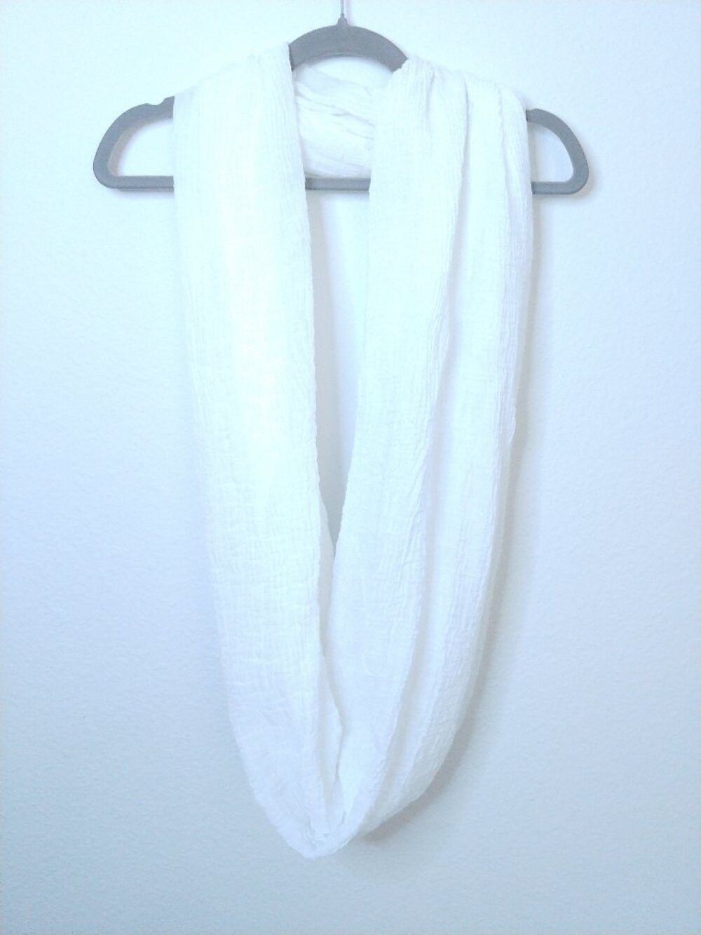 Charlotte Russe White Infinity Scarf